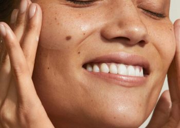 ILIA Face Base Review – FASHION Magazine