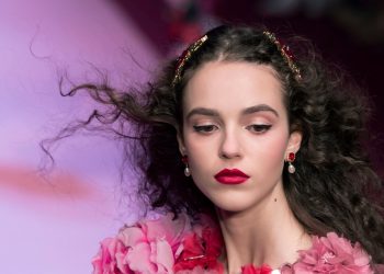 Valentine’s Day Makeup Looks for All Your Love Day Plans
