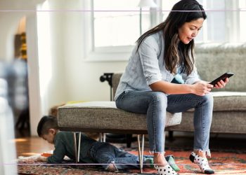 5 ways your phone addiction is affecting your children – experts share the reg flags to watch out for and how you can reverse the damage