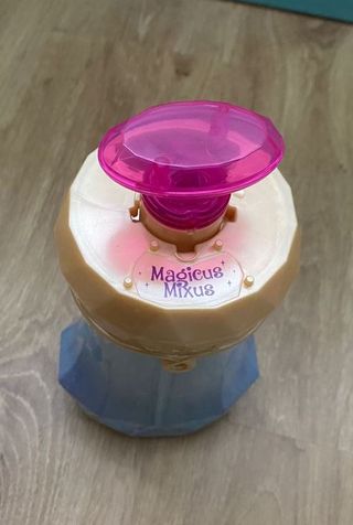Magic Mixies Pixlings potion mixing process