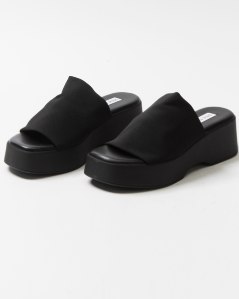 steve madden platform sandals