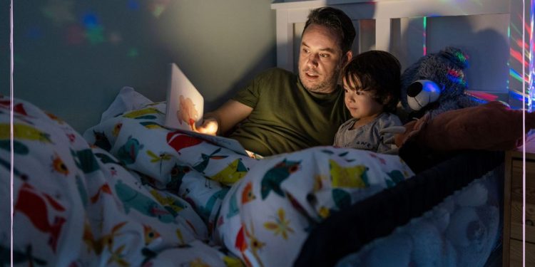 “Things we do at bedtime become memories,” says child therapist as parents reveal sweet anecdotes from childhood