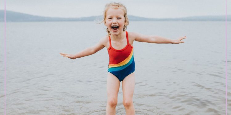 ‘I always bought my kids blue’ – Clever 13-colour chart that could save your kid’s life this summer