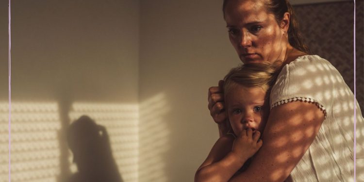 ‘Depression, stress and burnout’ – how the ‘mental load’ is affecting mothers’ physical and mental health, according to research