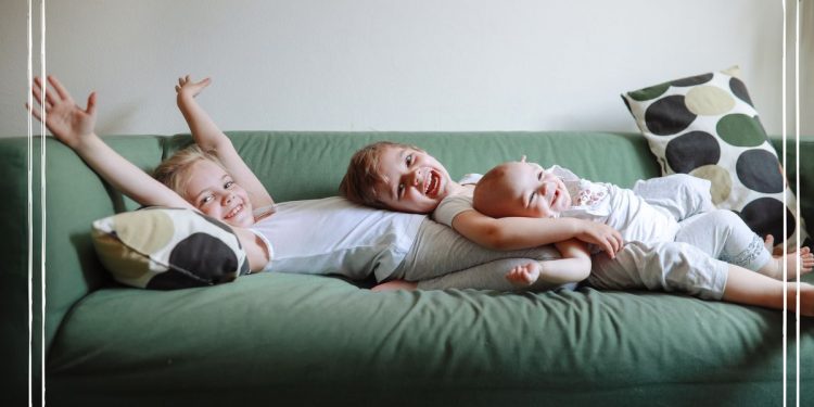 We ask middle children what they wish their parents understood about being the most overlooked sibling