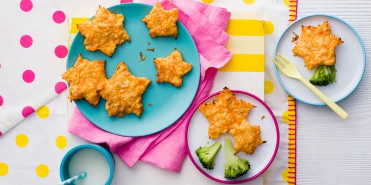 Annabel Karmel’s cheesy carrot stars