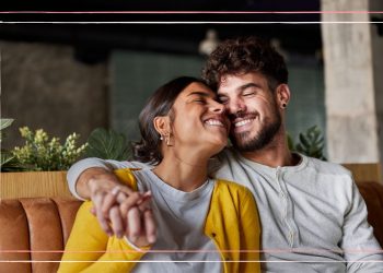 Keep arguing with your partner? Psychiatrist reveals the one phrase that could save your relationship