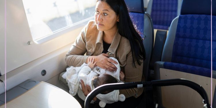 94% of breastfeeding women ‘fear’ public transport – we ask mums how to break the taboo (and they nail it!)