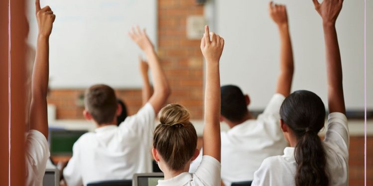 Plans to teach children how to spot ‘disinformation, fake news and putrid conspiracy theories’ in schools unveiled