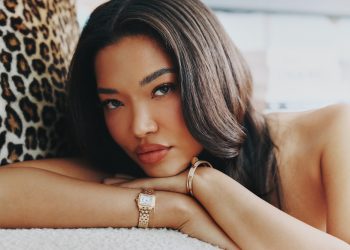 Ming Lee Simmons, Model | Into The Gloss