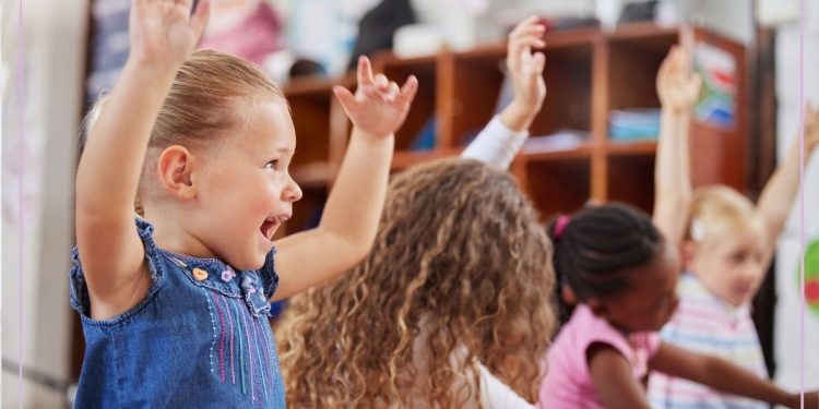 6 early signs your child could have dyslexia, according to experts