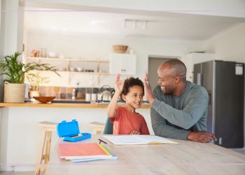 What to say to your kids instead of ‘good girl’ and ‘good boy’