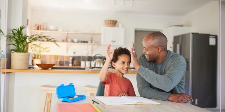 What to say to your kids instead of ‘good girl’ and ‘good boy’