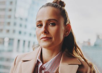 Pauline Chalamet’s Super Sensitive Skincare