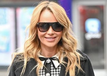 Amanda Holden’s houndstooth mini dress perfectly balanced retro and contemporary
