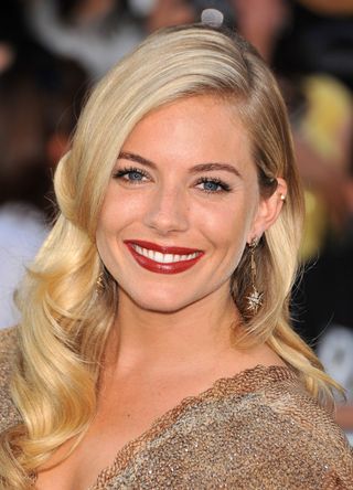 Actress Sienna Miller arrives at the special screening of "G.I. Joe: The Rise Of Cobra" held at Grauman's Chinese Theatre in Hollywood