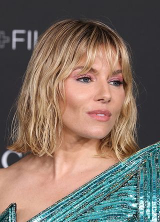 Sienna Miller attends the 2021 LACMA Art + Film Gala presented by Gucci at Los Angeles County Museum of Art on November 06, 2021 in Los Angeles, California
