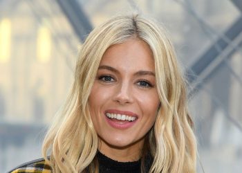 Sienna Miller’s hair stylist swears by this moisturising hair balm to ‘de-frizz and de-fluff’ her boho waves