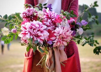The different types of flowers and what they symbolise
