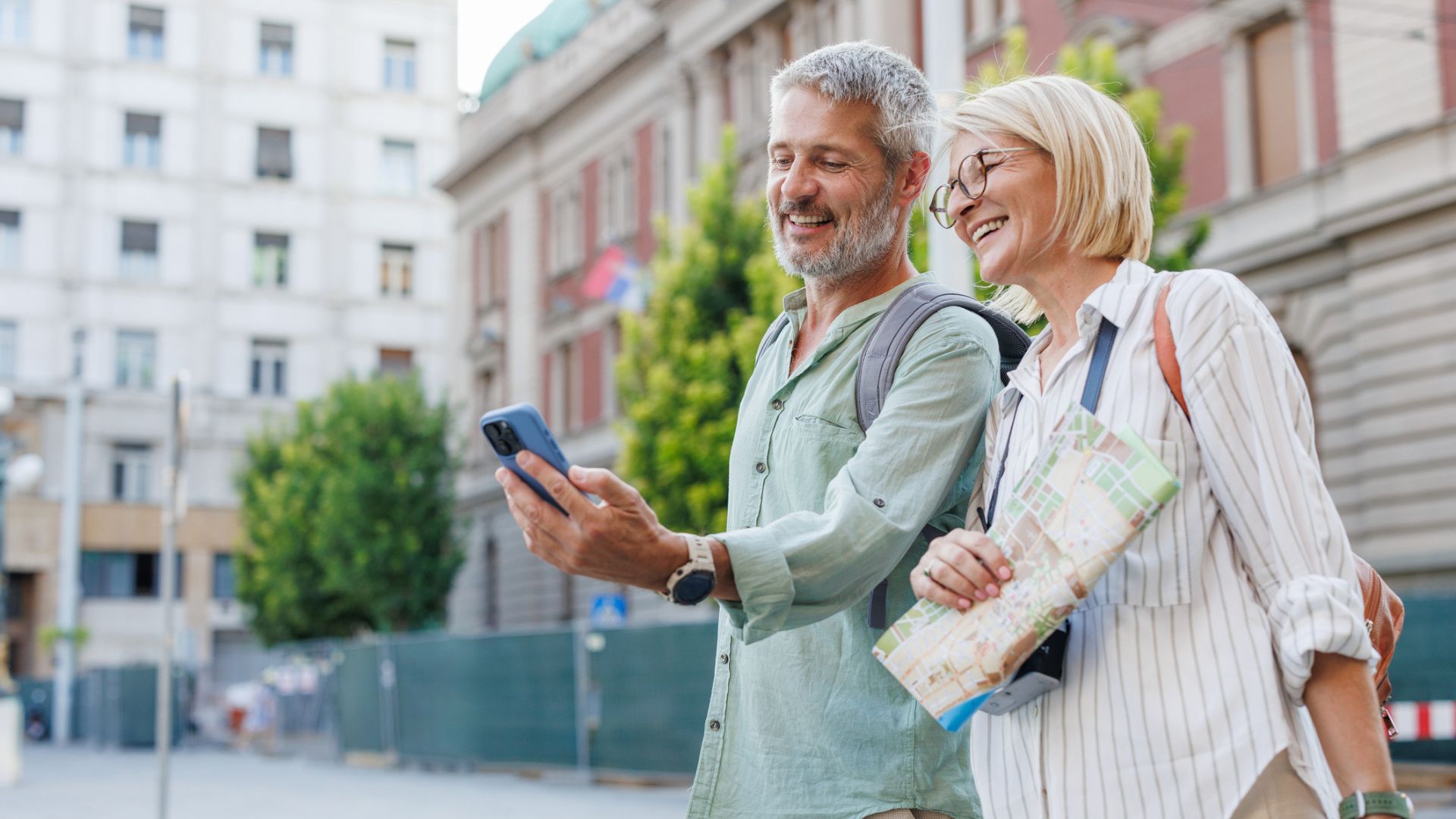 A couple take part in a city scavenger hunt