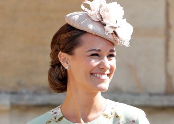 Pippa Middleton’s mint floral dress is the style I always come back to when looking for wedding guest outfits