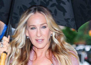 Sarah Jessica Parker shows the ultimate way to style a gingham dress this season