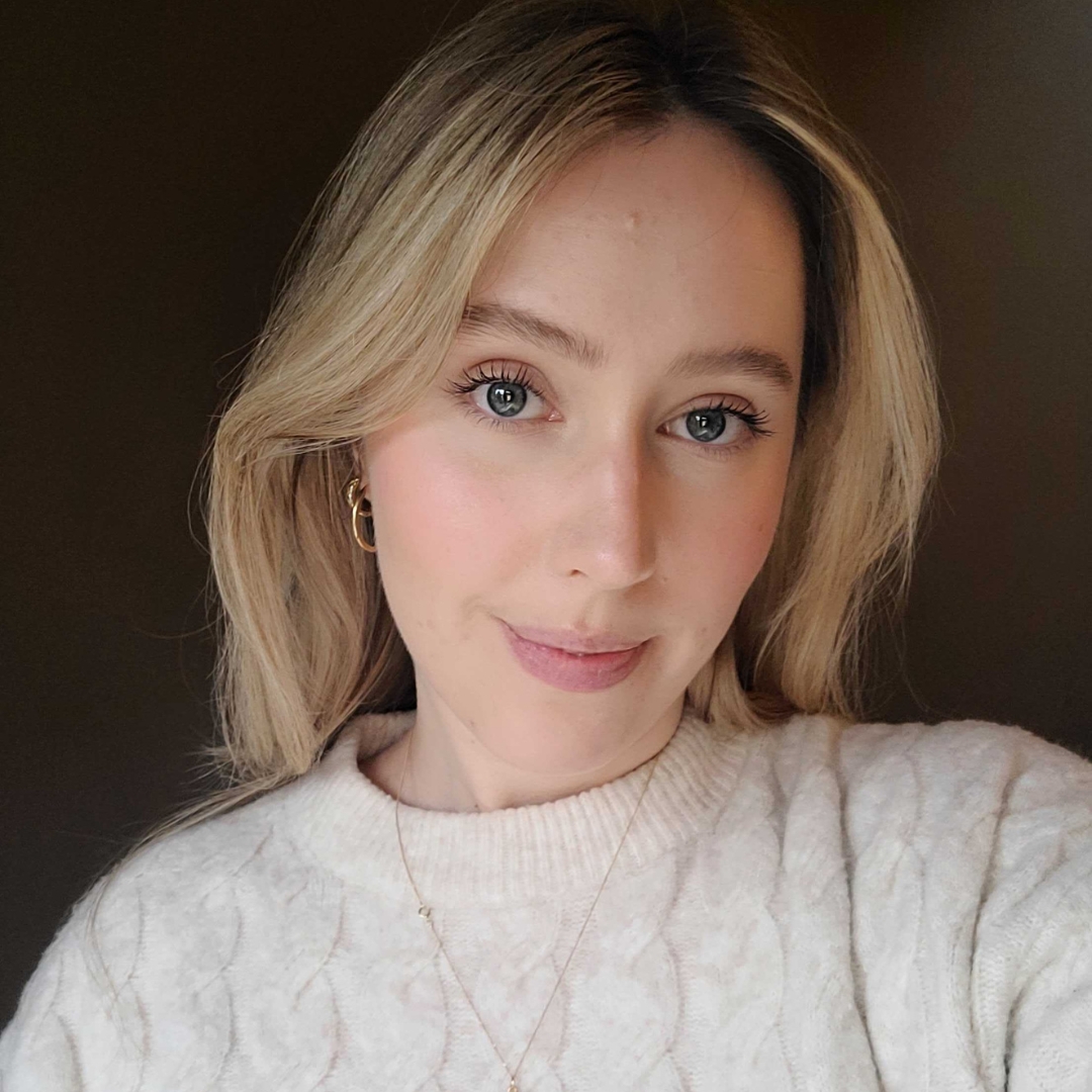 Digital Beauty Writer, Naomi Jamieson