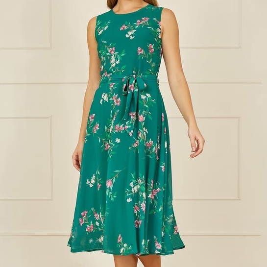 Yumi Daisy Print Green Dress