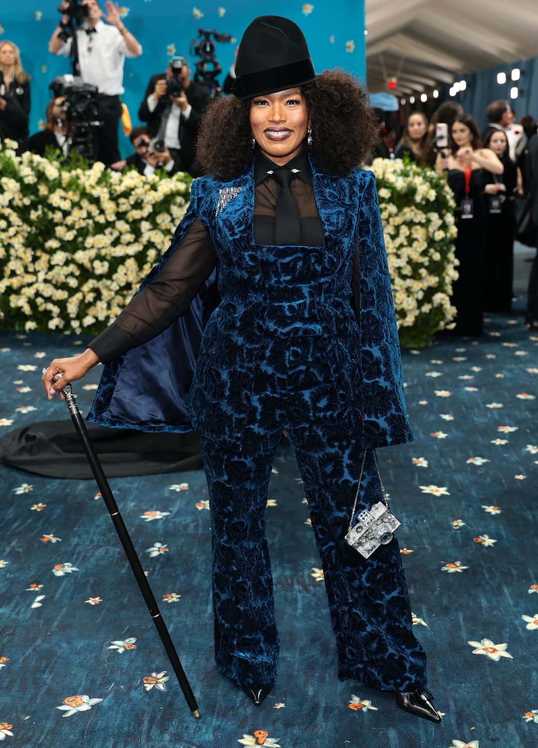 Angela Bassett