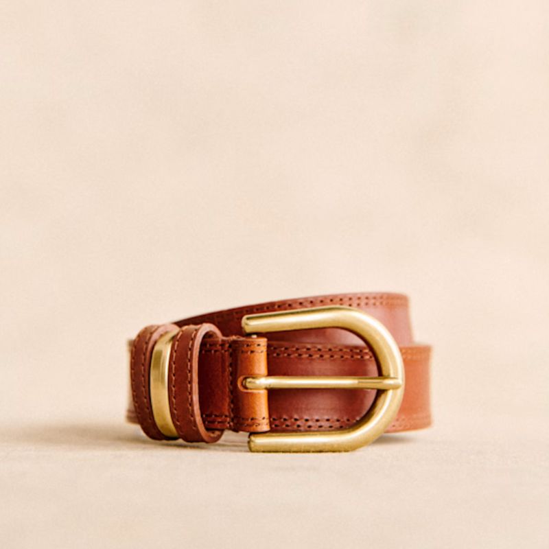 Image of brown leather belt 