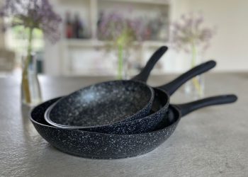 Salter Megastone Frying Pan Set review: a delicious price