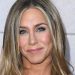 Jennifer Aniston’s classic look is pure summer inspiration