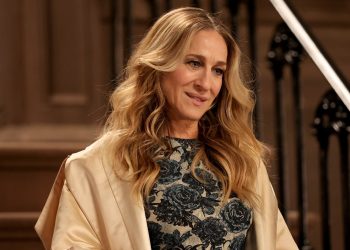 ‘She’s an extraordinarily decent person’ – SJP defends Carrie Bradshaw from haters