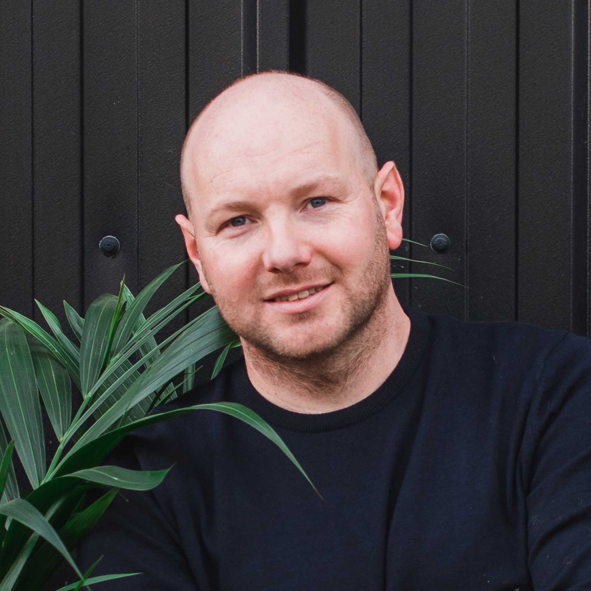 headshot of Chris Bonnett from GardeningExpress