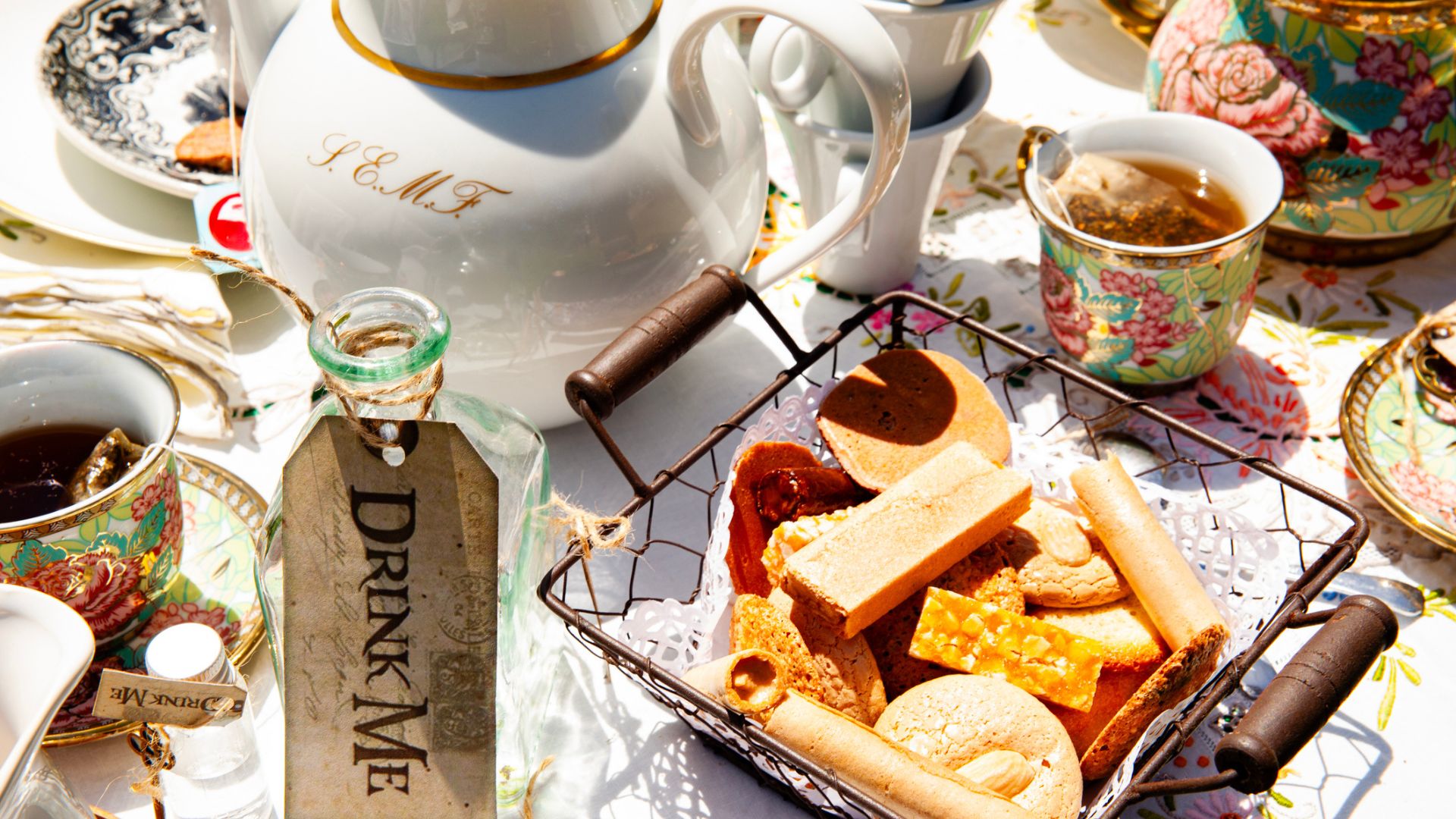 An Alice in Wonderland inspired teatime spread