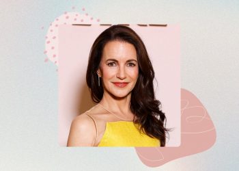 The exact LED mask Kristin Davis relies on for camera-ready skin
