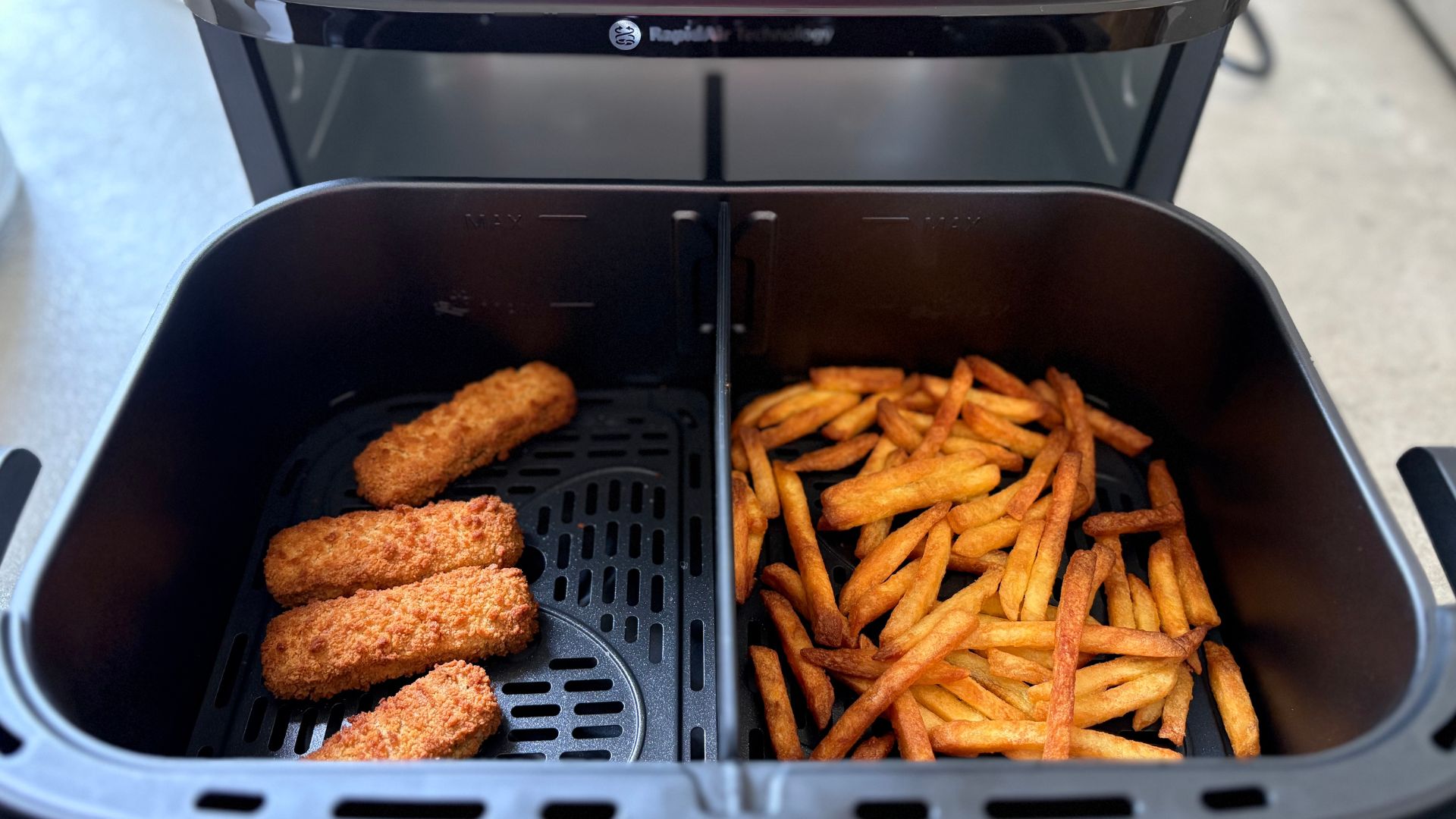 Testing the Philips 1000 Series Dual Basket Air Fryer