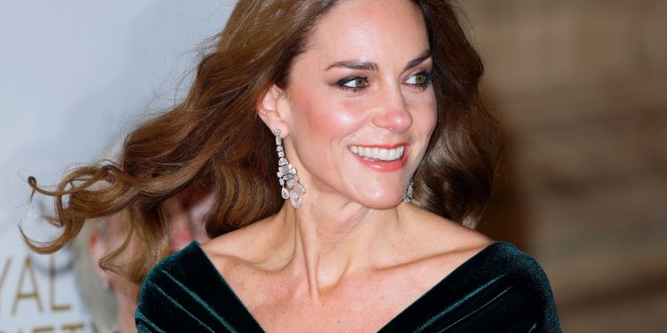 Kate Middleton’s ‘Botox in a bottle’ serum is the on-sale skincare to try this Black Friday