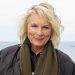 Jennifer Saunders’ straight-leg trousers are a sleek alternative to skinny jeans – and her quilted jacket brought an on-trend edge