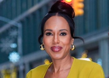 Kerry Washington makes a case for head-to-toe mustard outfits