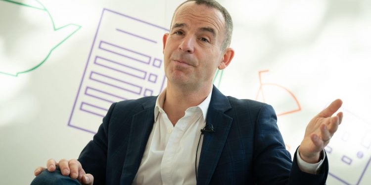Martin Lewis’ online shopping trick could save on last-minute gifts
