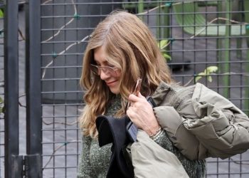 Jennifer Aniston’s straight-leg jeans will be huge in 2026