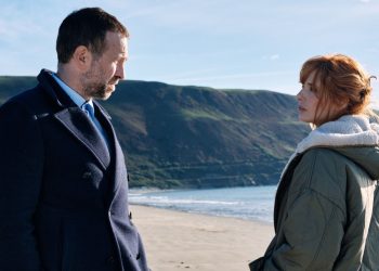 Is the Under Salt Marsh town really going under water?