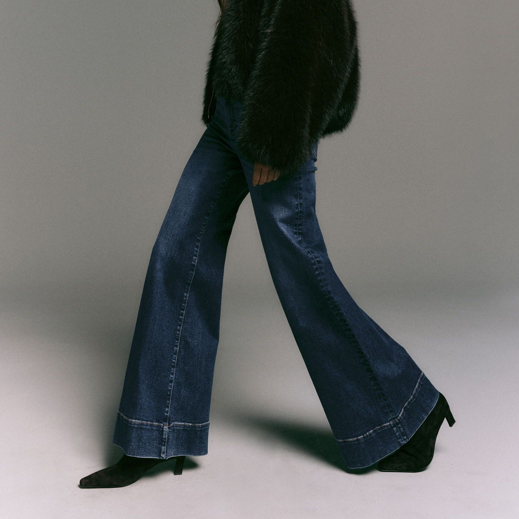 Dark Blue High Rise Stretch Wide Leg Jeans