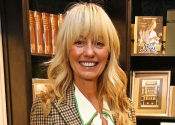 Clodagh McKenna’s cowl scarf is a warm winter essential