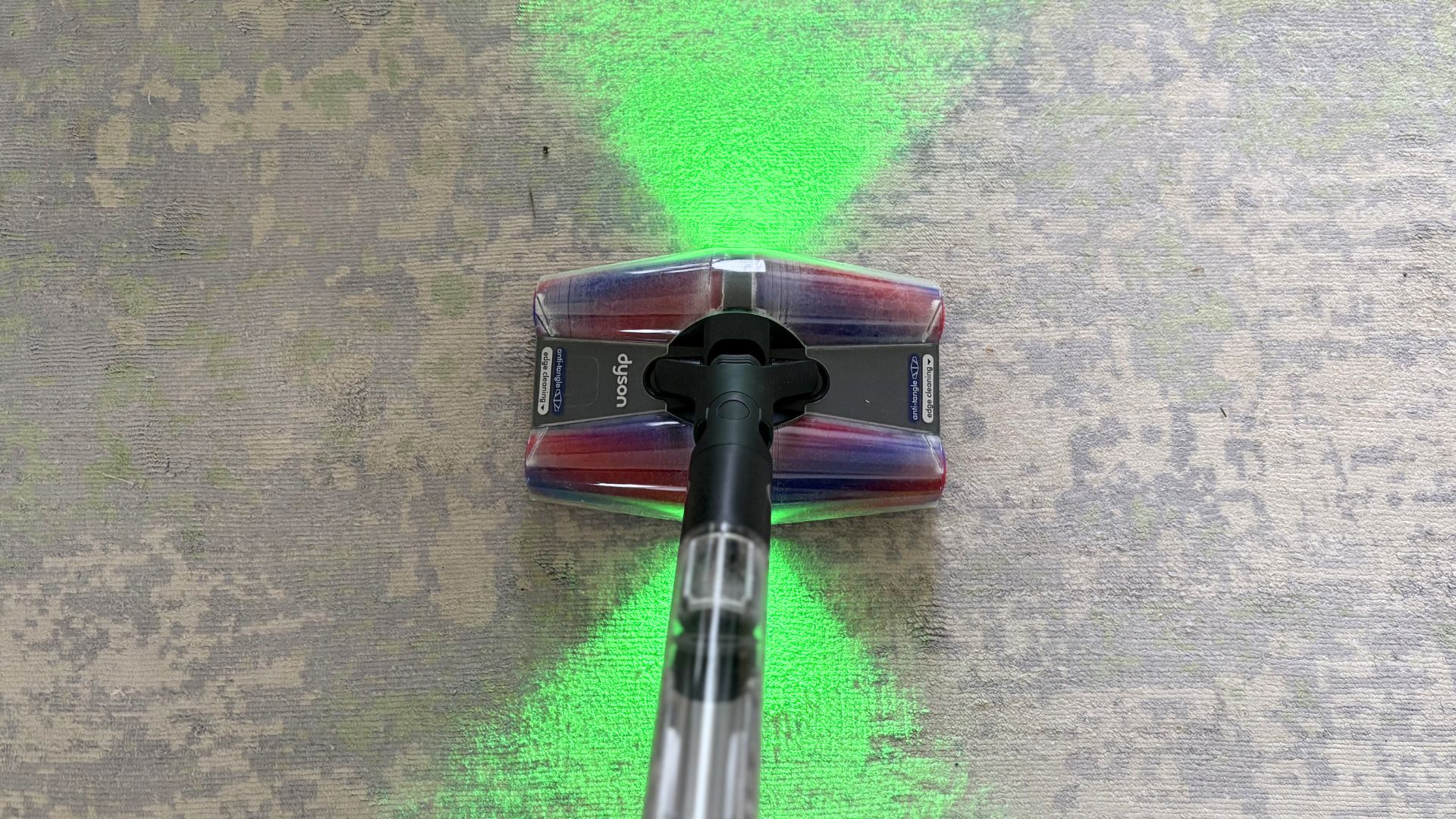 Testing the Dyson PencilVac Fluffycones Vacuum