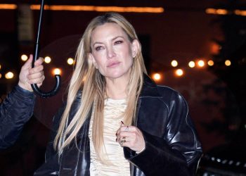 Kate Hudson just made a case for this chic leather combo