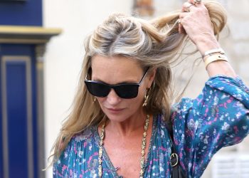 Kate Moss’ breezy midi dress has us dreaming of spring