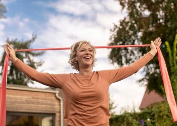 Hip-strengthening exercises, recommended by 64-year-old PT