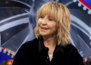 Lulu opens up on Maurice Gibbs’ secret son, alcoholism and mental health